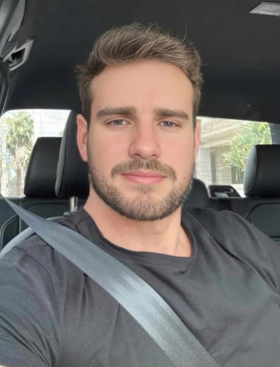Carlos M